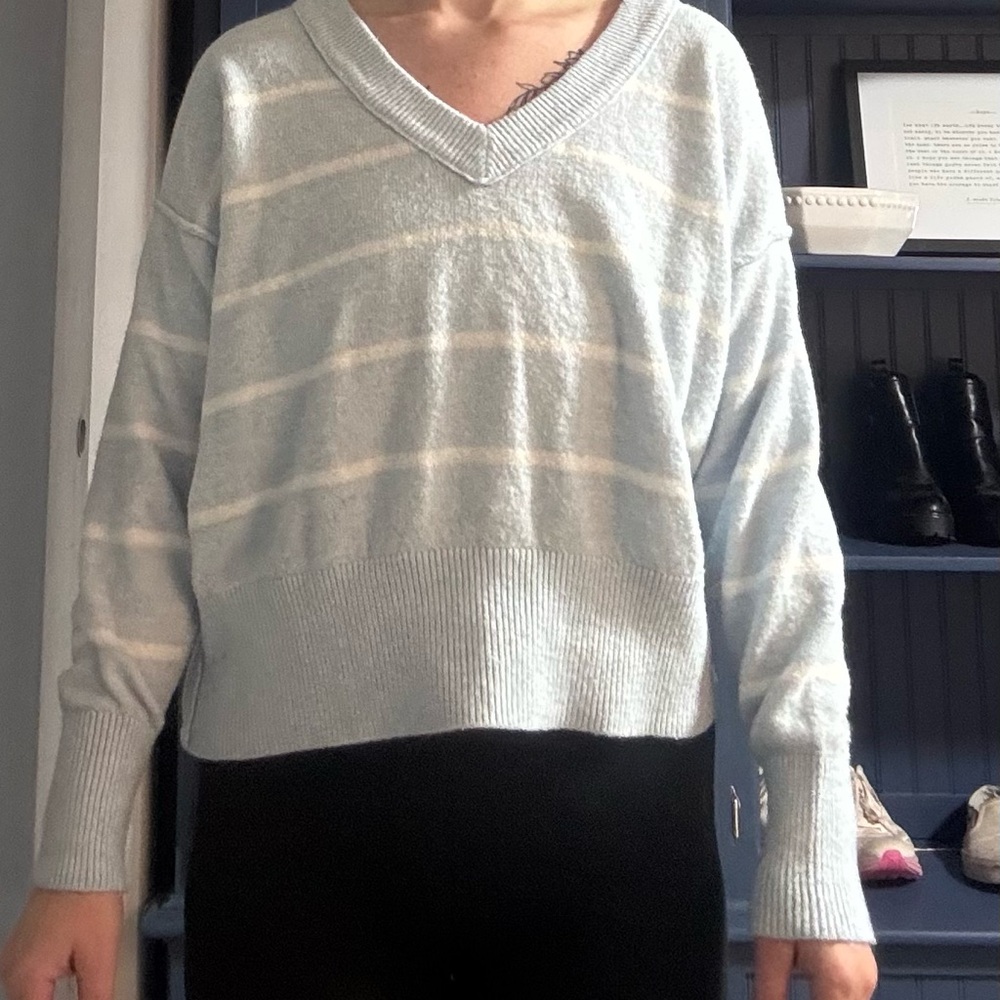 moon & madison Soft Blue and White V-Neck Sweater